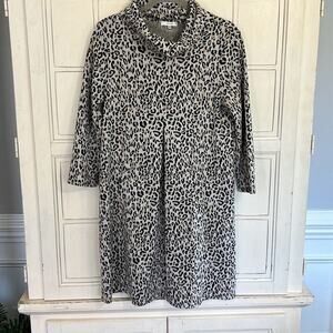 Tyler Boe size medium animal print mini dress with pockets